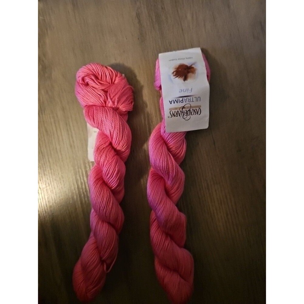 2 Skeins Cascade Yarns Ultrapima Fine Peruvian Tones Yarn in Color 3712 Primrose